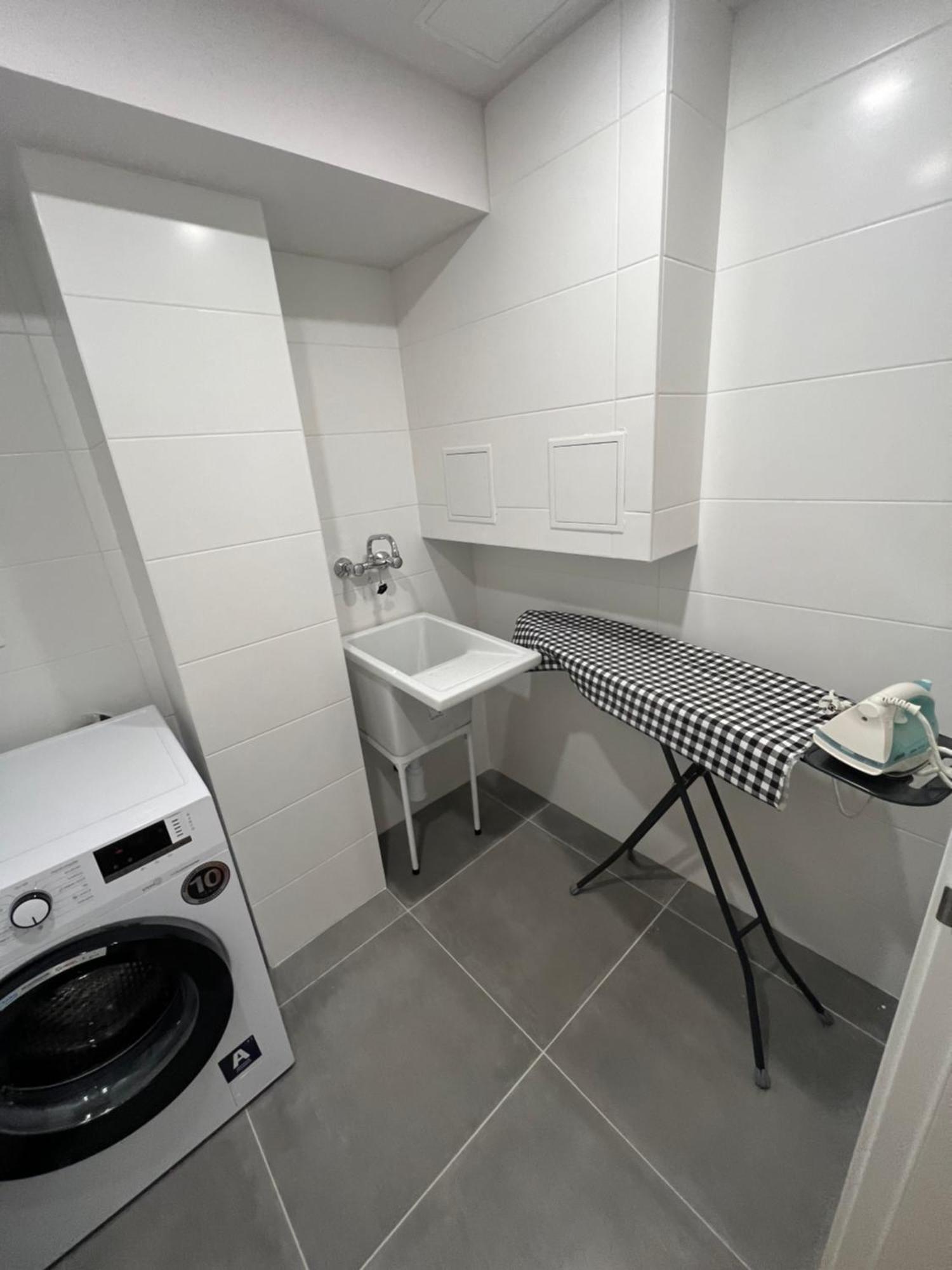 Vivienda Ronda Muralla A Estrenar Apartment Lugo Exterior foto
